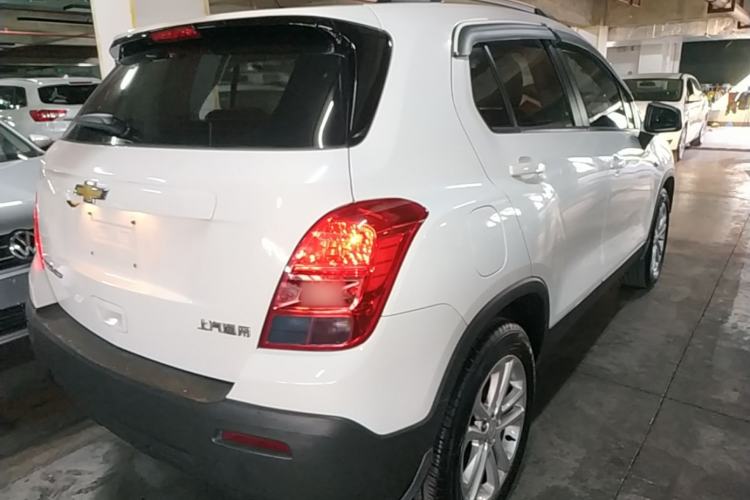 Used Chevrolet Trax 2016 1.4T Automatic Two-Wheel Drive Comfort Version with Sunroof Rear Right 45 Deg