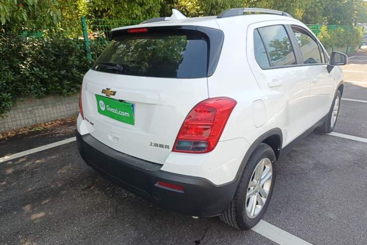 Used Chevrolet Trax 2016 1.4T Manual Two-Wheel Drive Comfort Version with Sunroof Rear Right 45 Deg