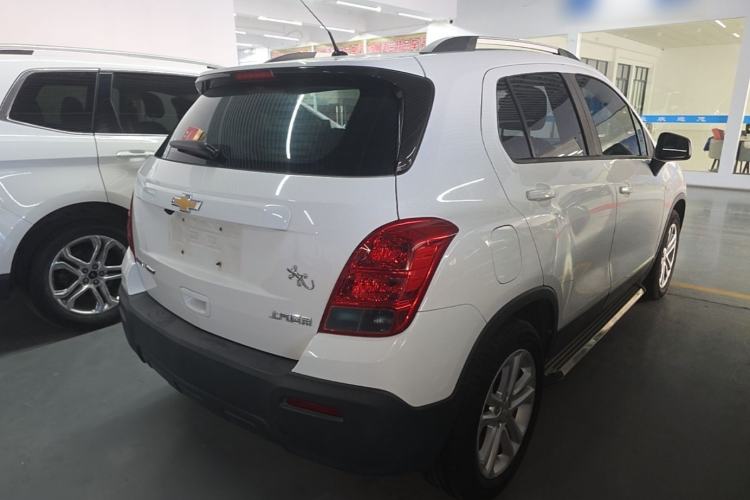Used Chevrolet Trax 2016 1.4T Automatic Two-Wheel Drive Comfort Version with Sunroof Rear Right 45 Deg