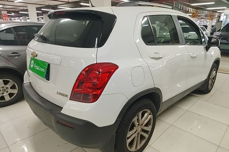 Used Chevrolet Trax 2016 1.4T Manual Two-Wheel Drive Comfort Version with Sunroof Rear Right 45 Deg