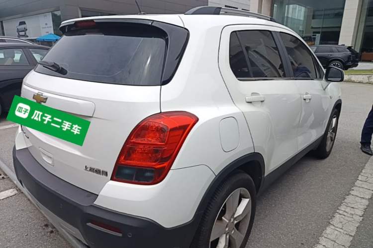 Used Chevrolet Trax 2016 1.4T Automatic Two-Wheel Drive Luxury Version Rear Right 45 Deg