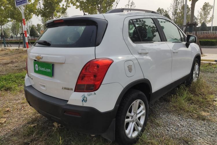 Used Chevrolet Trax 2016 1.4T Manual Two-Wheel Drive Comfort Version with Sunroof Rear Right 45 Deg