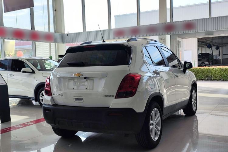 Used Chevrolet Trax 2016 1.4T Automatic Two-Wheel Drive Comfort Version with Sunroof Rear Right 45 Deg