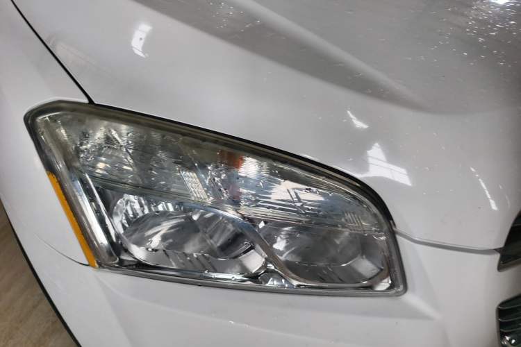 Used Chevrolet Trax 2016 1.4T Automatic Two-Wheel Drive Luxury Version Right Front Headlight