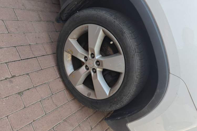 Used Chevrolet Trax 2016 1.4T Automatic Two-Wheel Drive Luxury Version Right Front Wheel Hub