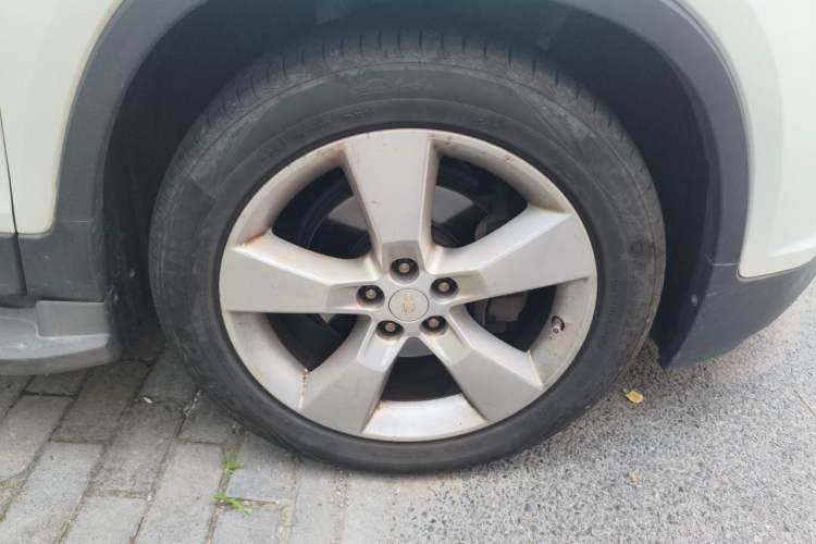 Used Chevrolet Trax 2016 1.4T Automatic Two-Wheel Drive Luxury Version Right Front Wheel Hub