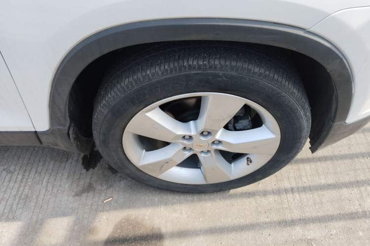 Used Chevrolet Trax 2016 1.4T Automatic Two-Wheel Drive Luxury Version Right Front Wheel Hub