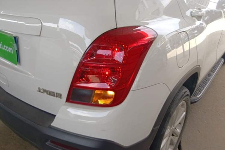 Used Chevrolet Trax 2016 1.4T Automatic Two-Wheel Drive Comfort Version with Sunroof Right Rear Taillight