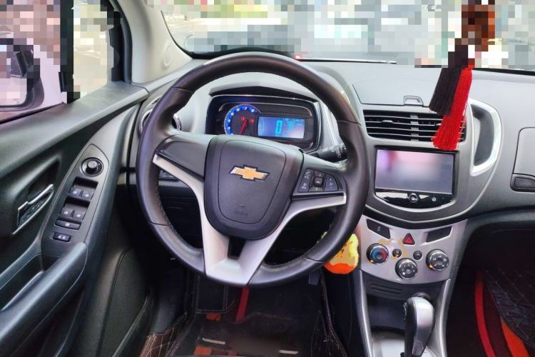Used Chevrolet Trax 2016 1.4T Automatic Two-Wheel Drive Luxury Version Steering Wheel