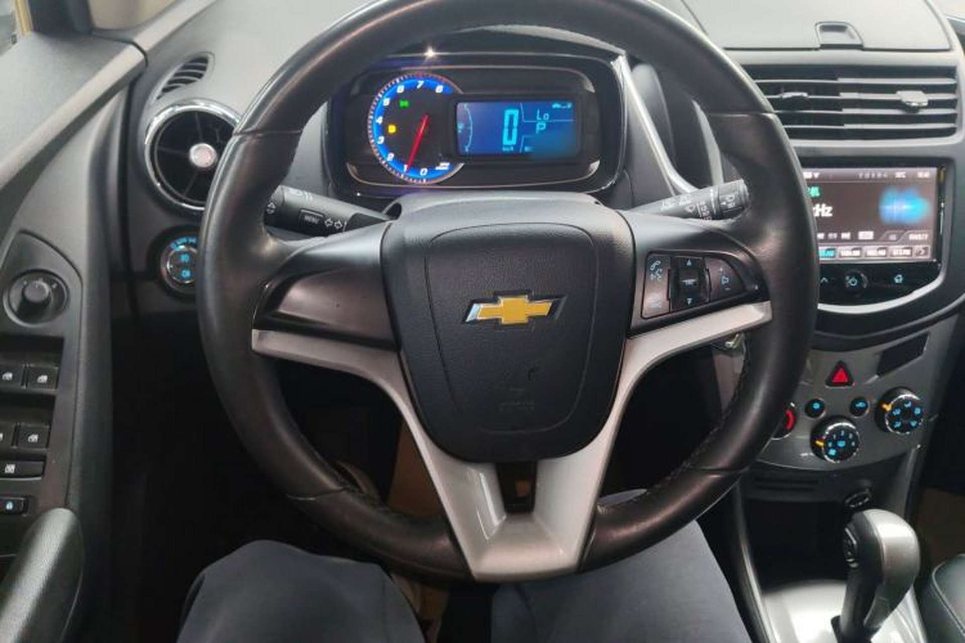 Used Chevrolet Trax 2016 1.4T Automatic Two-Wheel Drive Luxury Version Steering Wheel