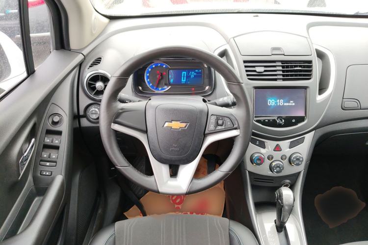 Used Chevrolet Trax 2016 1.4T Automatic Two-Wheel Drive Luxury Version Steering Wheel