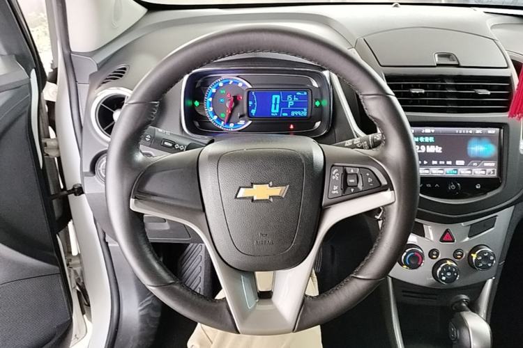 Used Chevrolet Trax 2016 1.4T Automatic Two-Wheel Drive Luxury Version Steering Wheel