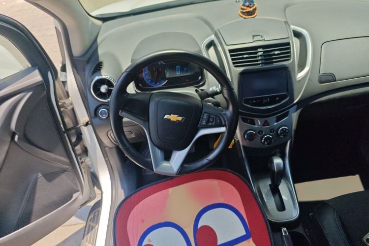 Used Chevrolet Trax 2016 1.4T Automatic Two-Wheel Drive Luxury Version Steering Wheel