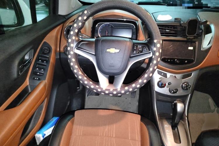 Used Chevrolet Trax 2016 1.4T Automatic Two-Wheel Drive Luxury Version Steering Wheel