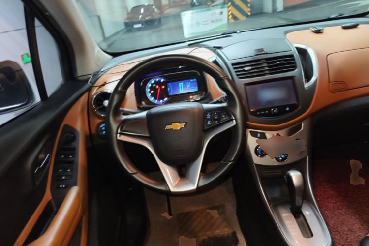 Used Chevrolet Trax 2016 1.4T Automatic Two-Wheel Drive Luxury Version Steering Wheel