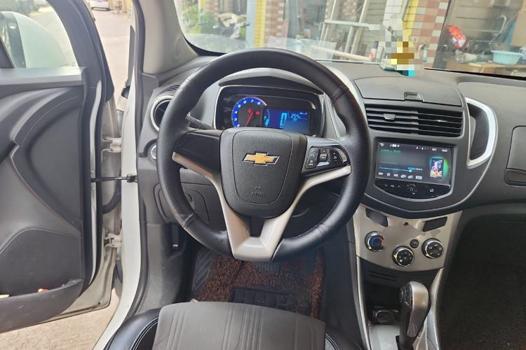 Used Chevrolet Trax 2016 1.4T Automatic Two-Wheel Drive Luxury Version Steering Wheel