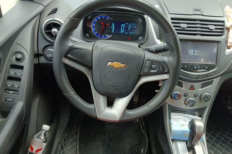 Used Chevrolet Trax 2016 1.4T Automatic Two-Wheel Drive Luxury Version Steering Wheel