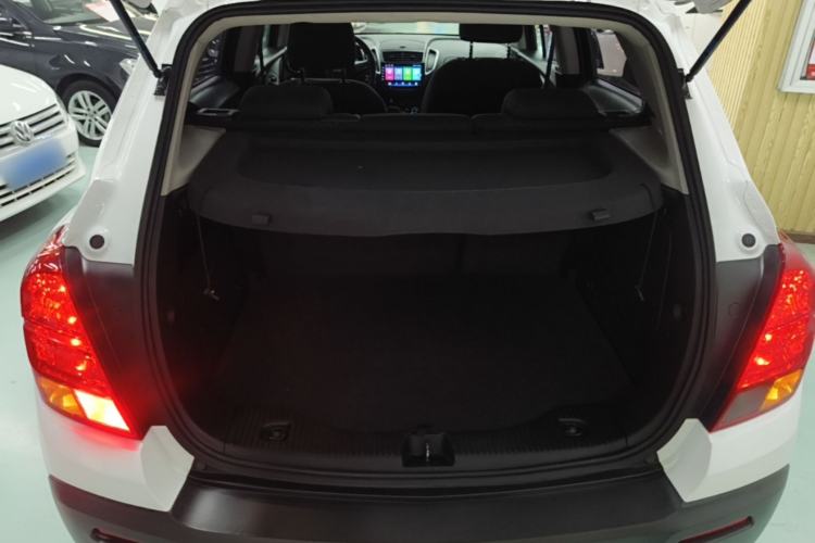 Used Chevrolet Trax 2016 1.4T Automatic Two-Wheel Drive Comfort Version with Sunroof Trunk