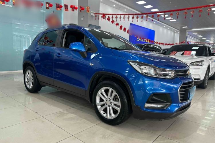 Used Chevrolet Trax 2017 1.4T Automatic Two-Wheel Drive Comfort Version Exterior 3