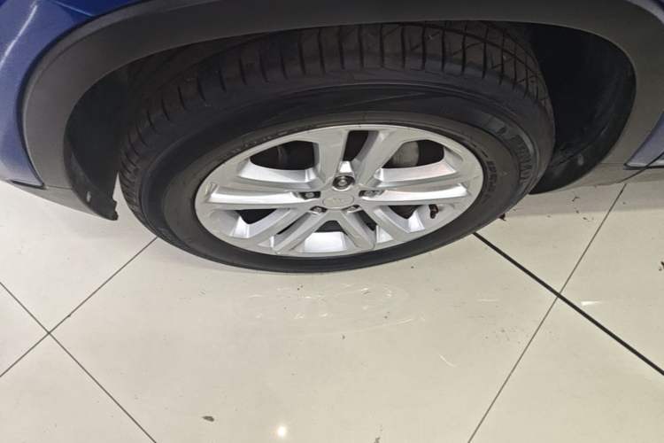 Used Chevrolet Trax 2017 1.4T Automatic Two-Wheel Drive Comfort Version Left Front Wheel Hub