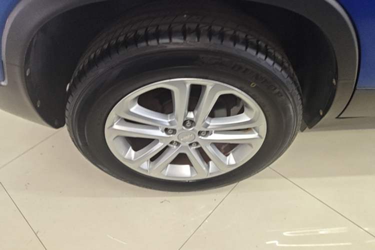 Used Chevrolet Trax 2017 1.4T Automatic Two-Wheel Drive Comfort Version Right Rear Wheel Hub