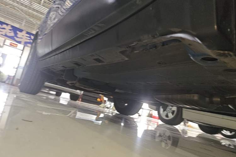 Used Chevrolet Trax 2017 1.4T Automatic Two-Wheel Drive Comfort Version Right Side Sill
