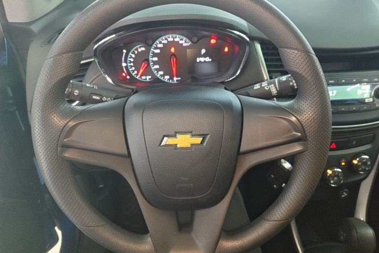 Used Chevrolet Trax 2017 1.4T Automatic Two-Wheel Drive Comfort Version Steering Wheel