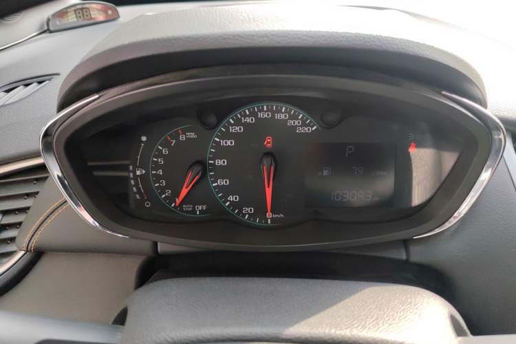 Used Chevrolet Trax 2017 1.4T Automatic Two-Wheel Drive Comfort Version Instrument Cluster