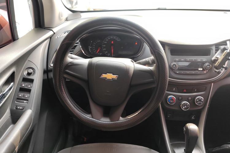 Used Chevrolet Trax 2017 1.4T Automatic Two-Wheel Drive Comfort Version Steering Wheel
