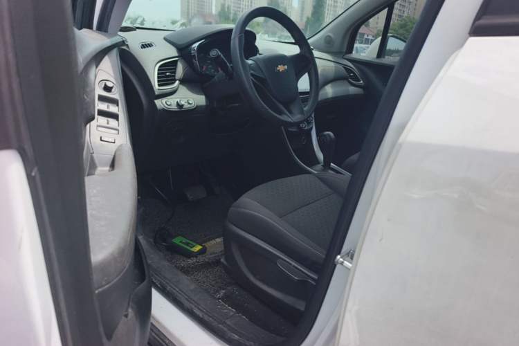Used Chevrolet Trax 2017 1.4T Automatic Two-Wheel Drive Comfort Version Driver Seat
