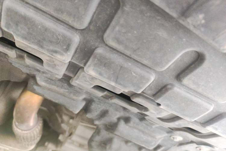 Used Chevrolet Trax 2017 1.4T Automatic Two-Wheel Drive Comfort Version Chassis Front
