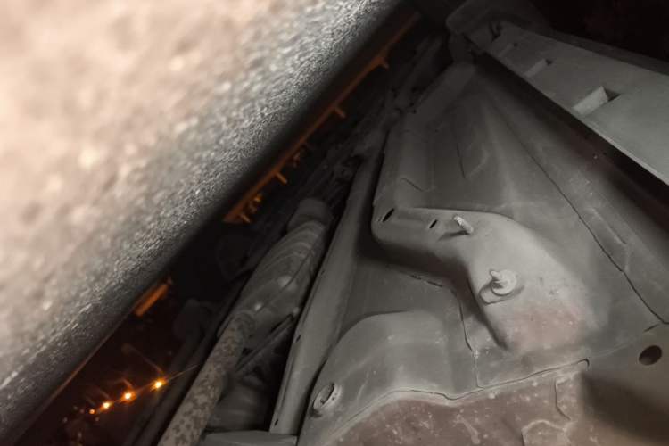 Used Chevrolet Trax 2017 1.4T Automatic Two-Wheel Drive Comfort Version Chassis Rear Left