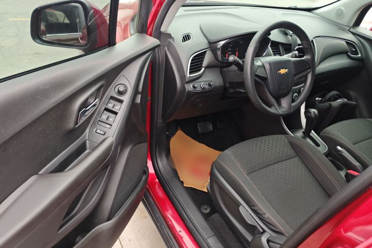 Used Chevrolet Trax 2017 1.4T Automatic Two-Wheel Drive Comfort Version Driver Seat