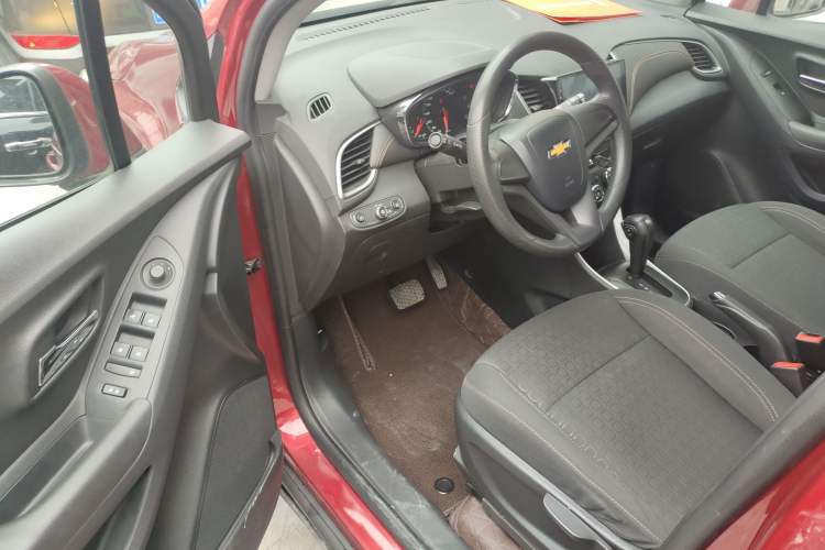 Used Chevrolet Trax 2017 1.4T Automatic Two-Wheel Drive Comfort Version Driver Seat