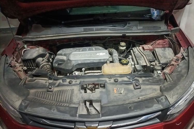 Used Chevrolet Trax 2017 1.4T Automatic Two-Wheel Drive Luxury Version Engine Bay