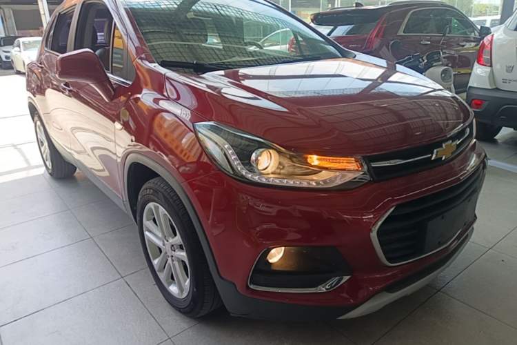 Used Chevrolet Trax 2017 1.4T Automatic Two-Wheel Drive Luxury Version Exterior 1