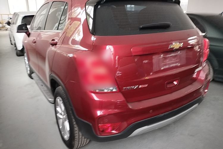 Used Chevrolet Trax 2017 1.4T Automatic Two-Wheel Drive Luxury Version Exterior 2