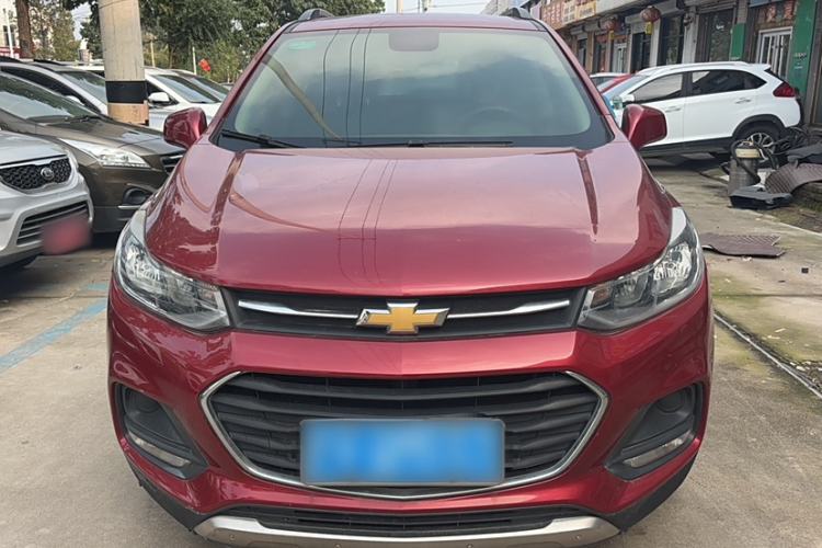 Used Chevrolet Trax 2017 1.4T Automatic Two-Wheel Drive Comfort Version Exterior 2