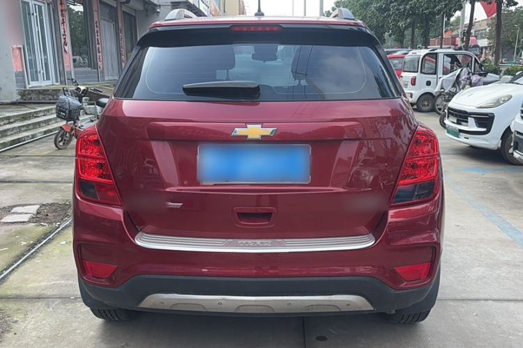 Used Chevrolet Trax 2017 1.4T Automatic Two-Wheel Drive Comfort Version Exterior 4