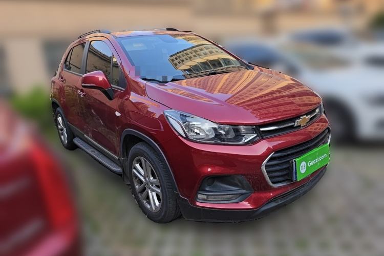 Used Chevrolet Trax 2017 1.4T Automatic Two-Wheel Drive Comfort Version Front Right 45 Deg