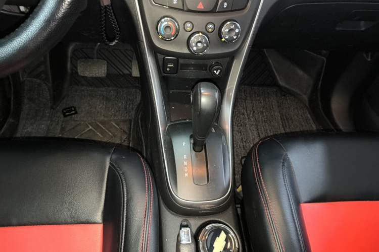 Used Chevrolet Trax 2017 1.4T Automatic Two-Wheel Drive Comfort Version Gear Lever