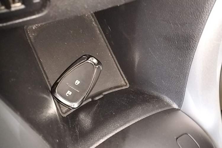 Used Chevrolet Trax 2017 1.4T Automatic Two-Wheel Drive Luxury Version Interior 1