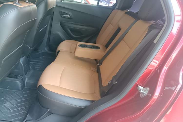Used Chevrolet Trax 2017 1.4T Automatic Two-Wheel Drive Luxury Version Left Rear Seat