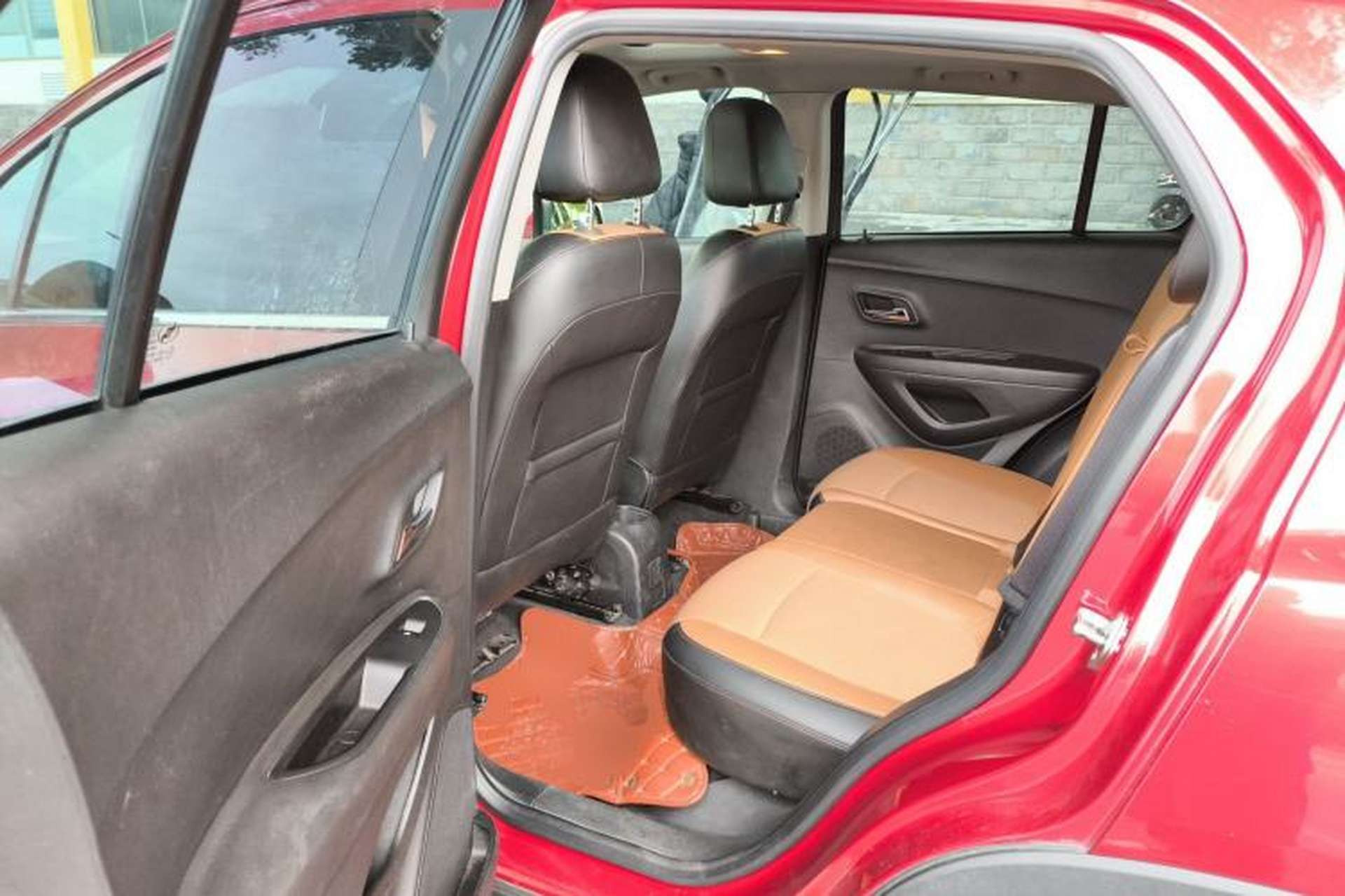 Used Chevrolet Trax 2017 1.4T Automatic Two-Wheel Drive Luxury Version Left Rear Seat