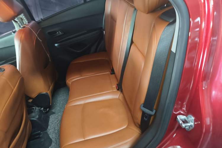 Used Chevrolet Trax 2017 1.4T Automatic Two-Wheel Drive Comfort Version Left Rear Seat