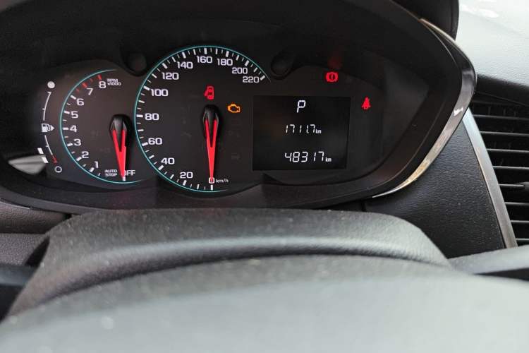 Used Chevrolet Trax 2017 1.4T Automatic Two-Wheel Drive Comfort Version Odometer Close Up