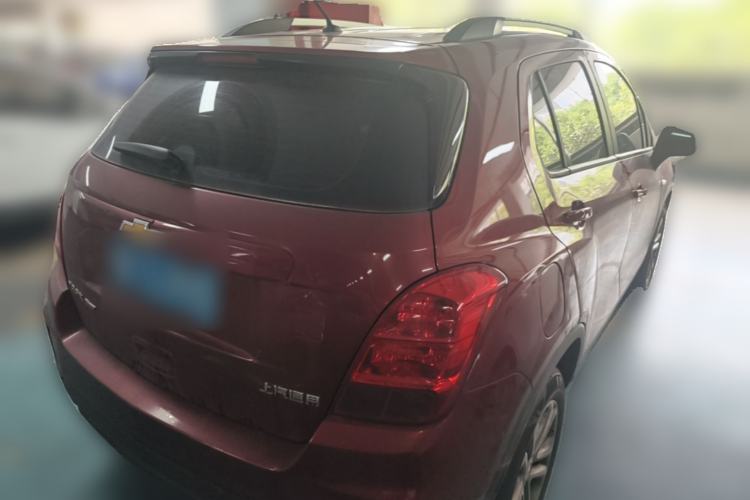 Used Chevrolet Trax 2017 1.4T Automatic Two-Wheel Drive Comfort Version Rear Right 45 Deg