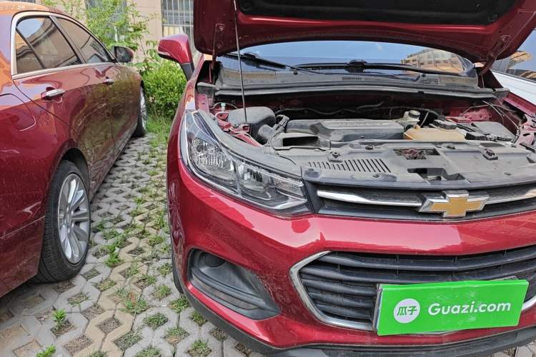 Used Chevrolet Trax 2017 1.4T Automatic Two-Wheel Drive Comfort Version Right Front Headlight