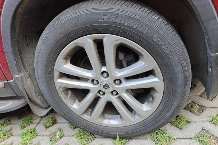 Used Chevrolet Trax 2017 1.4T Automatic Two-Wheel Drive Comfort Version Right Front Wheel Hub