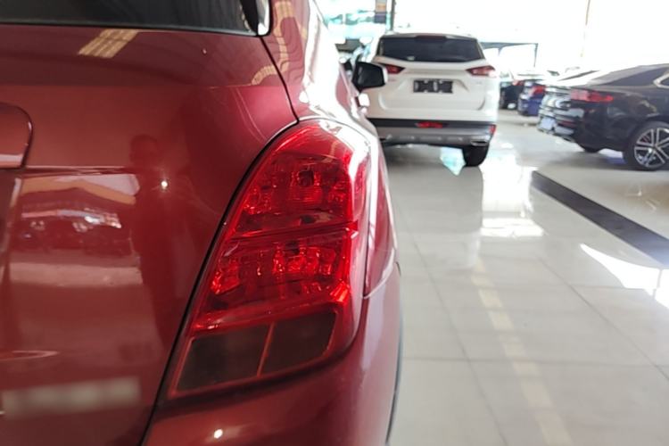 Used Chevrolet Trax 2017 1.4T Automatic Two-Wheel Drive Comfort Version Right Rear Taillight